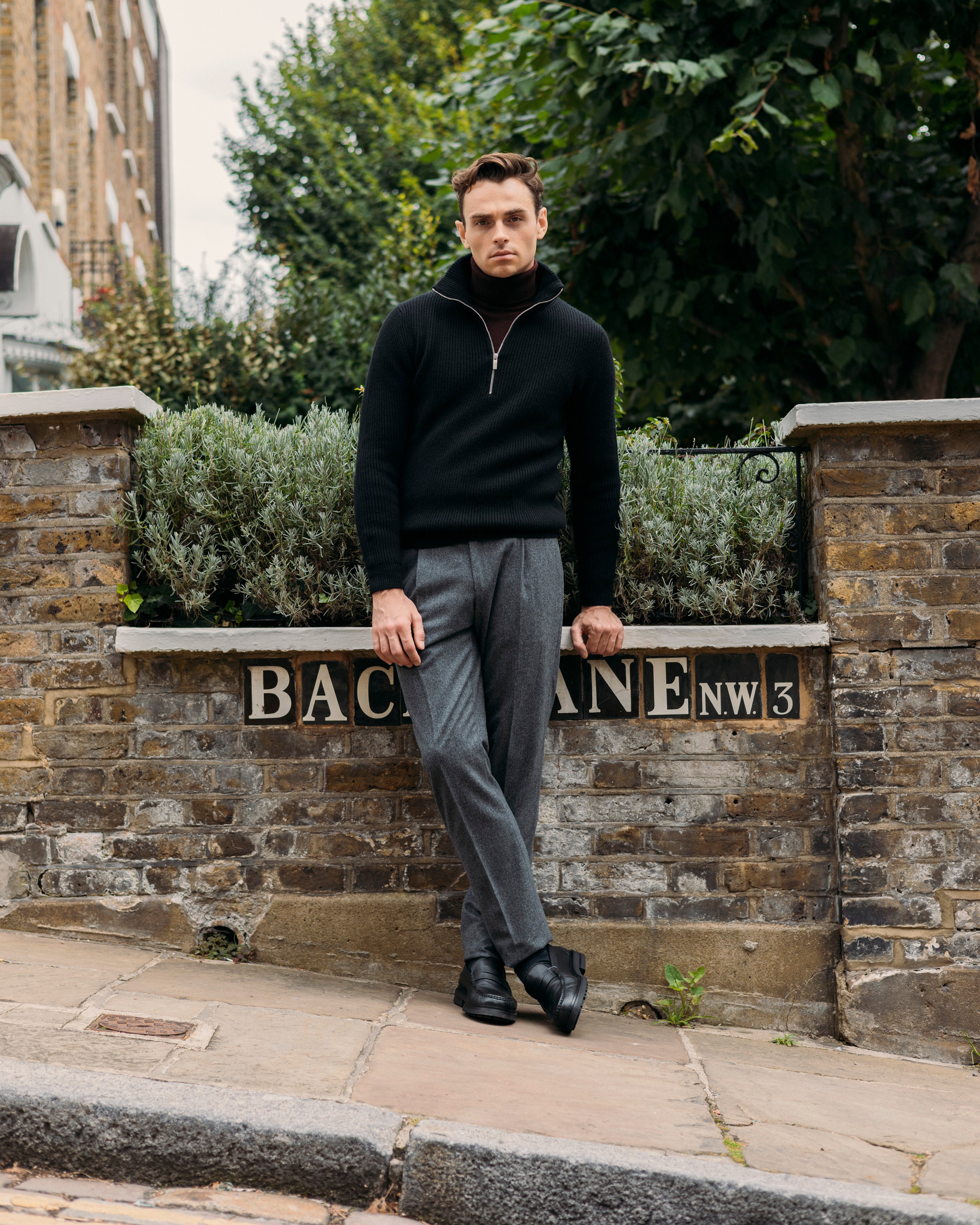 カシミアアルパインハーフジップセーター(ブラック)