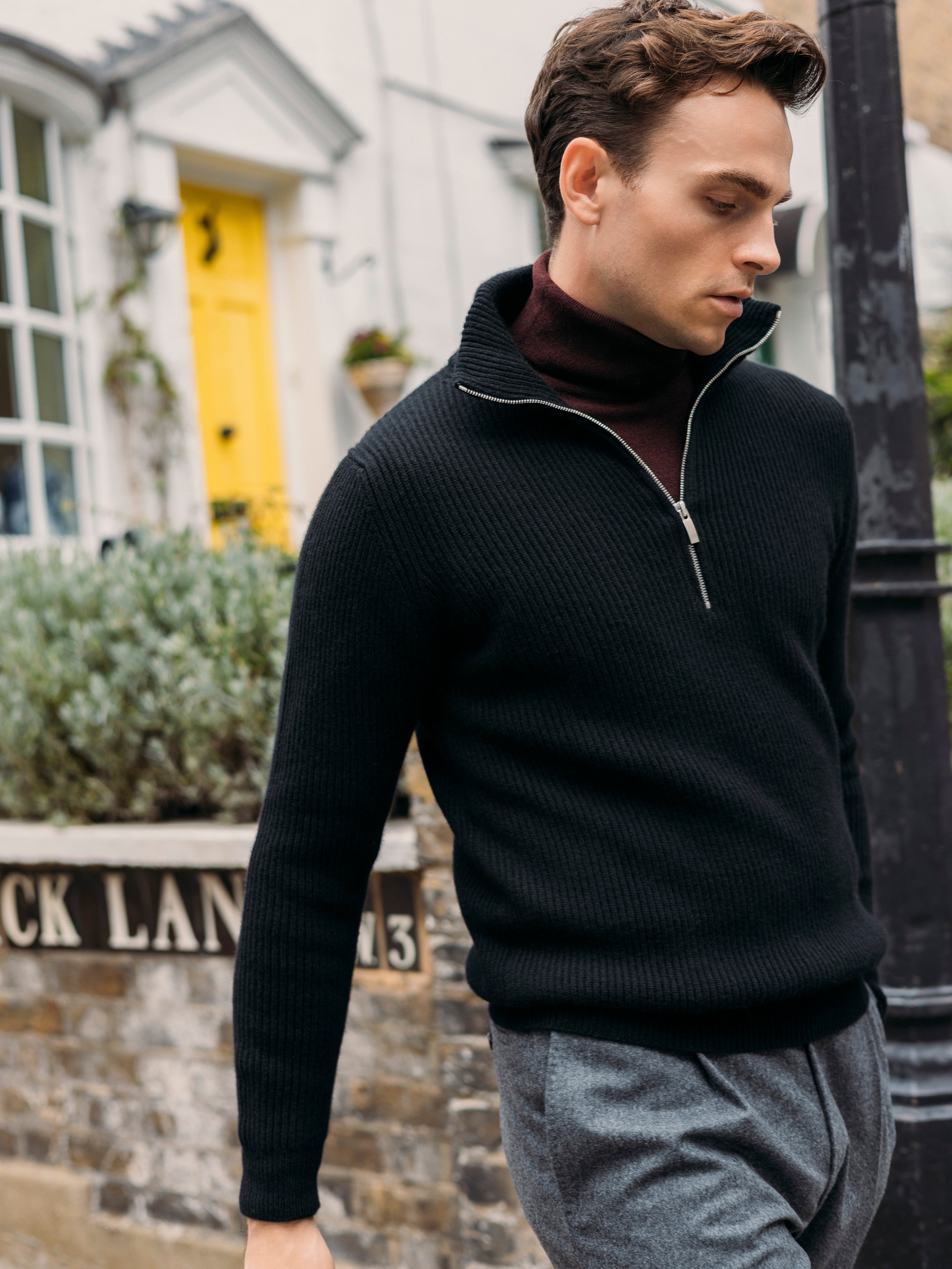 カシミアアルパインハーフジップセーター(ブラック)