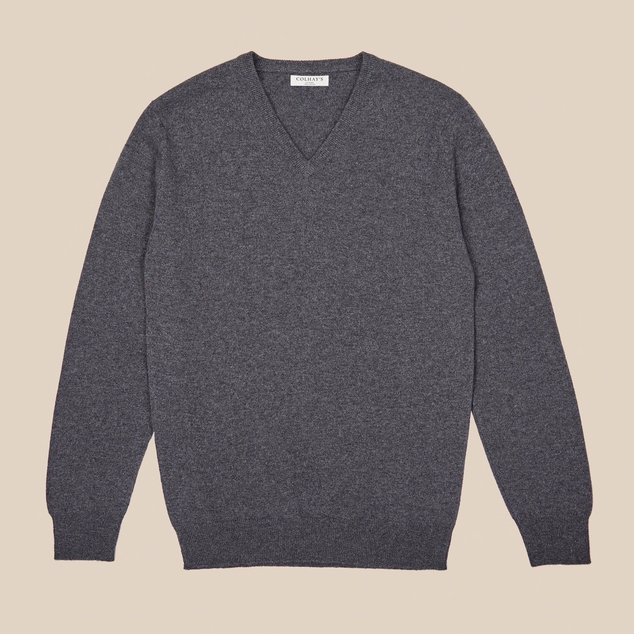 Cashmere v neck in grey