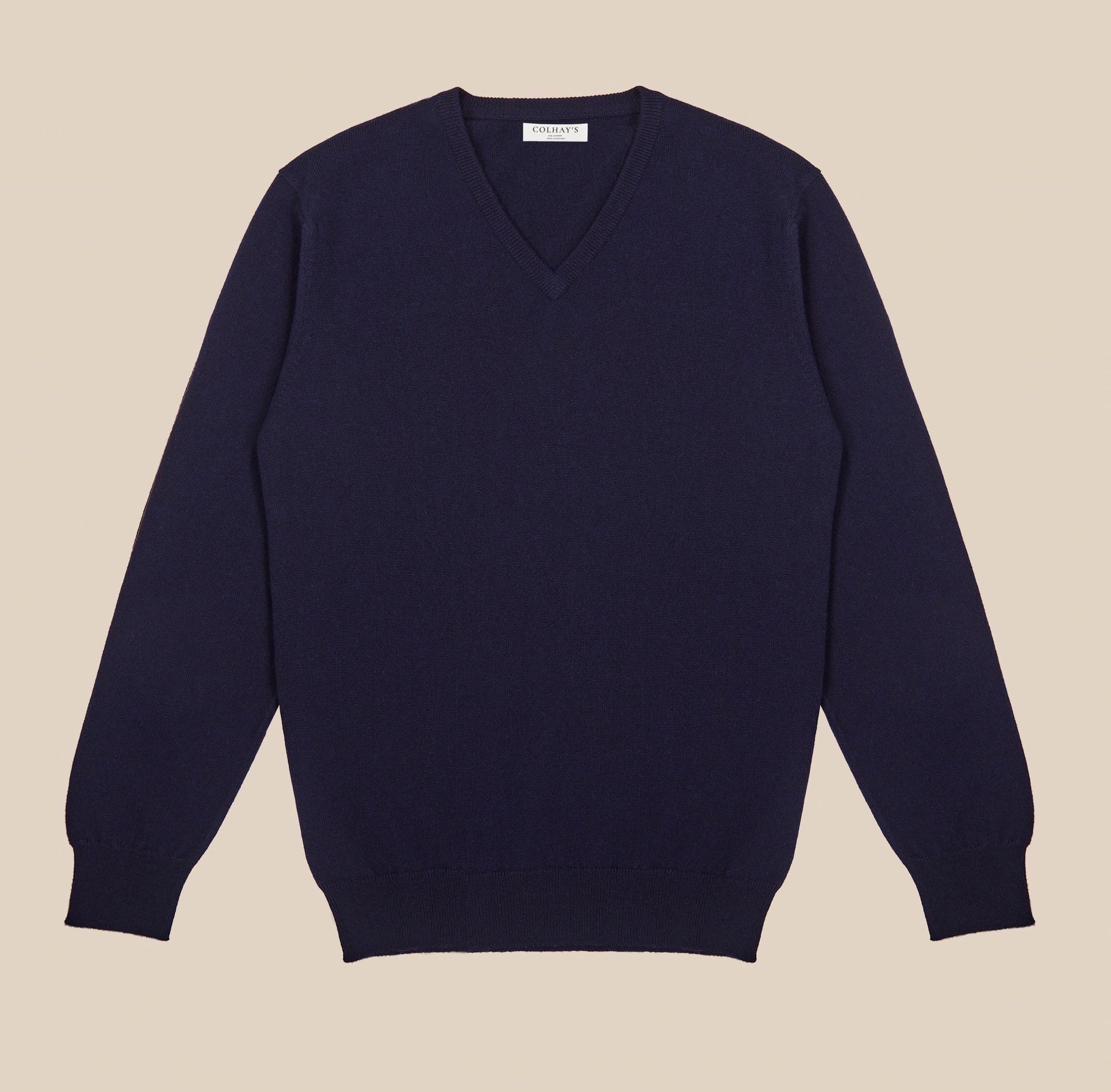 Cashmere v neck in navy