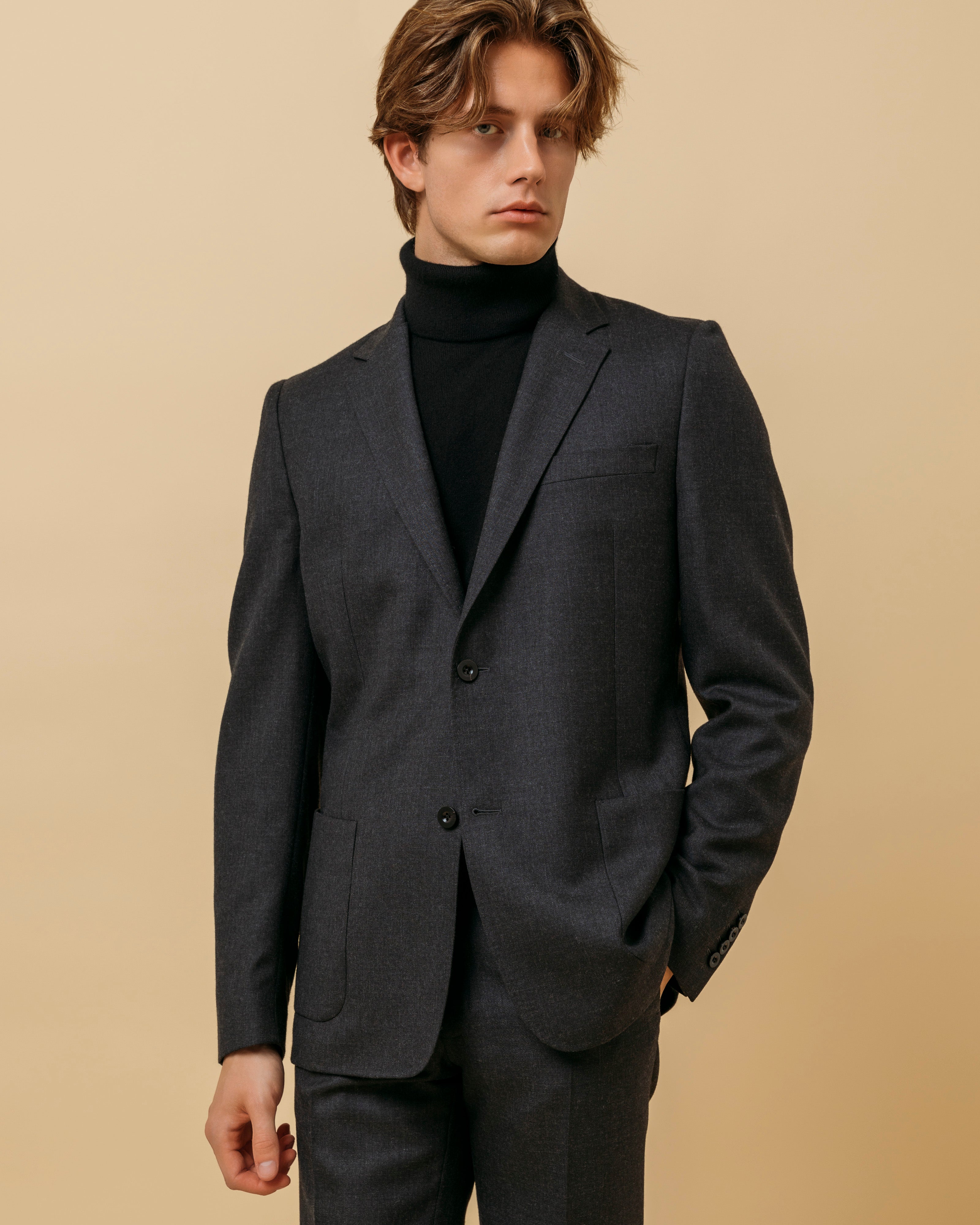 カシミア ベルモンド ロールネック (ブラック)