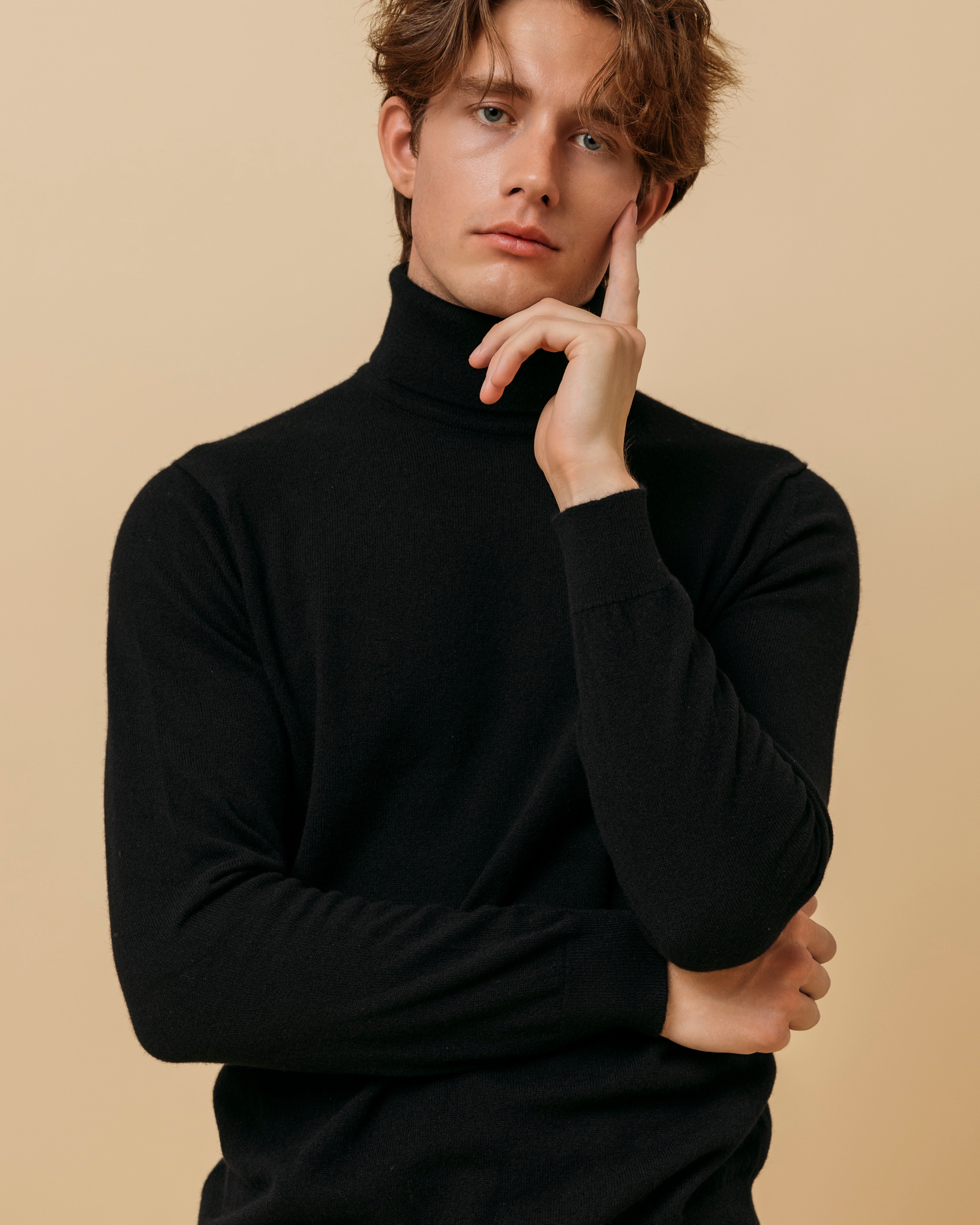 カシミア ベルモンド ロールネック (ブラック)