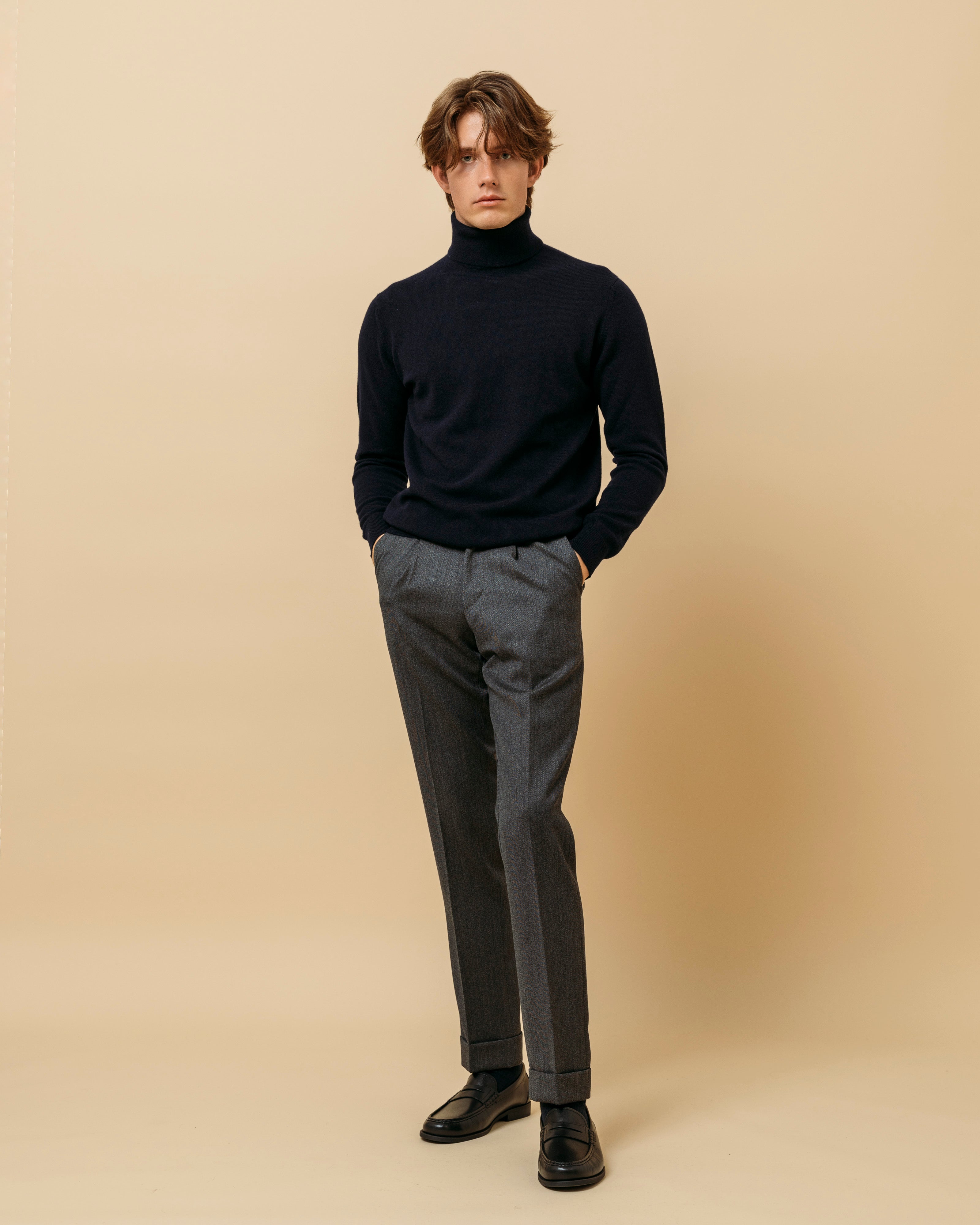 カシミア ベルモンド ロールネック(ネイビー)