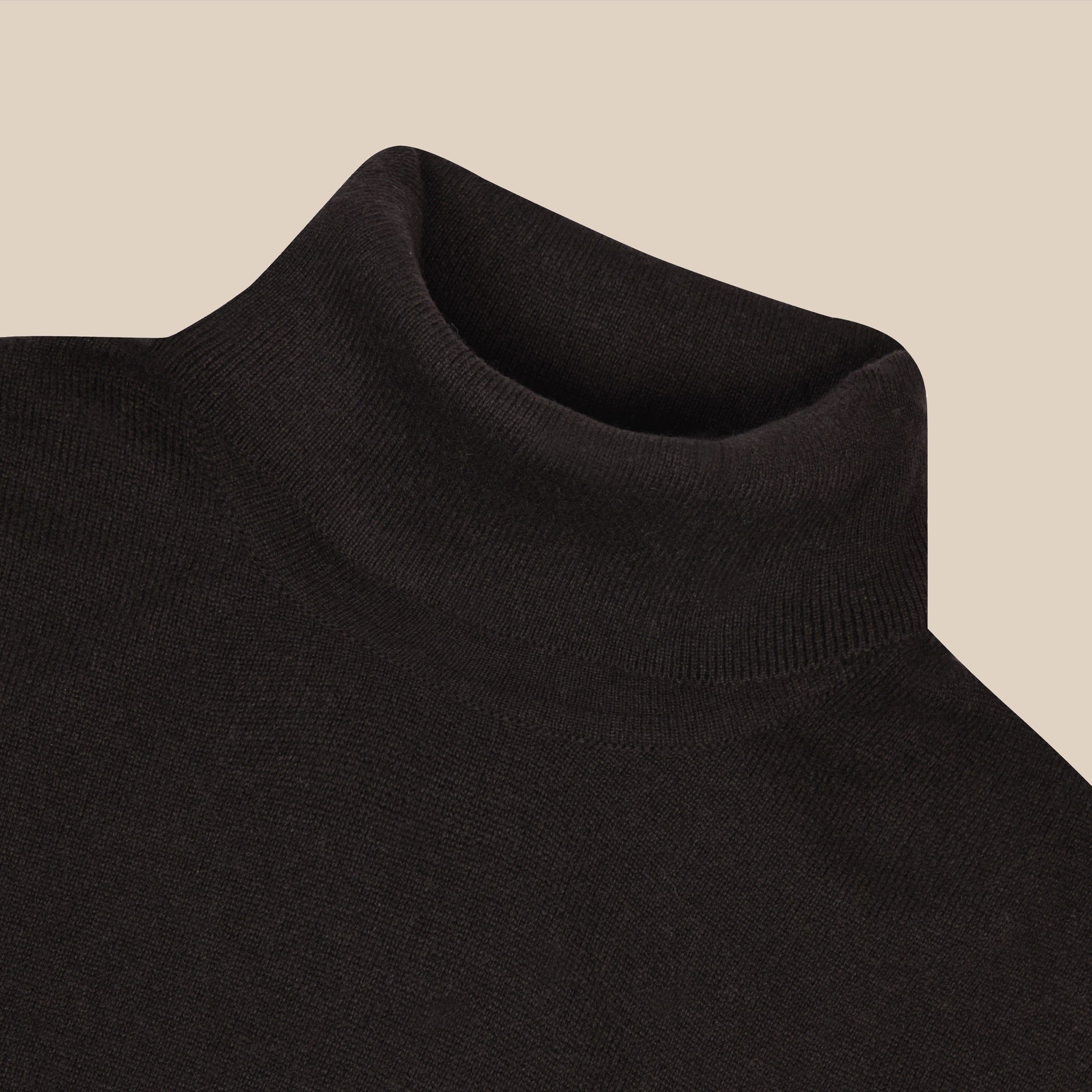 カシミア ベルモンド ロールネック ダークブラウン