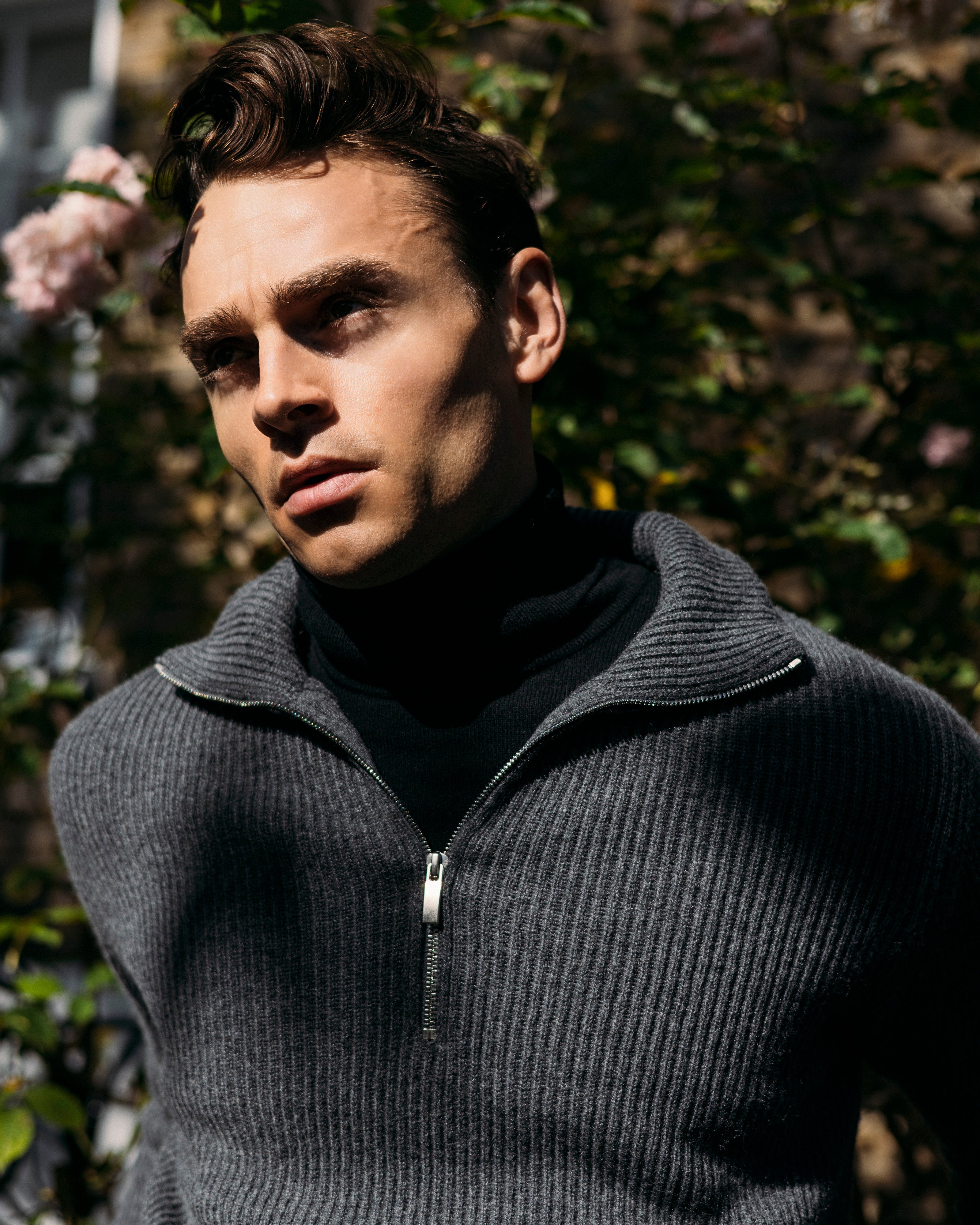 Cashmere alpine half zip sweater in grey mélange