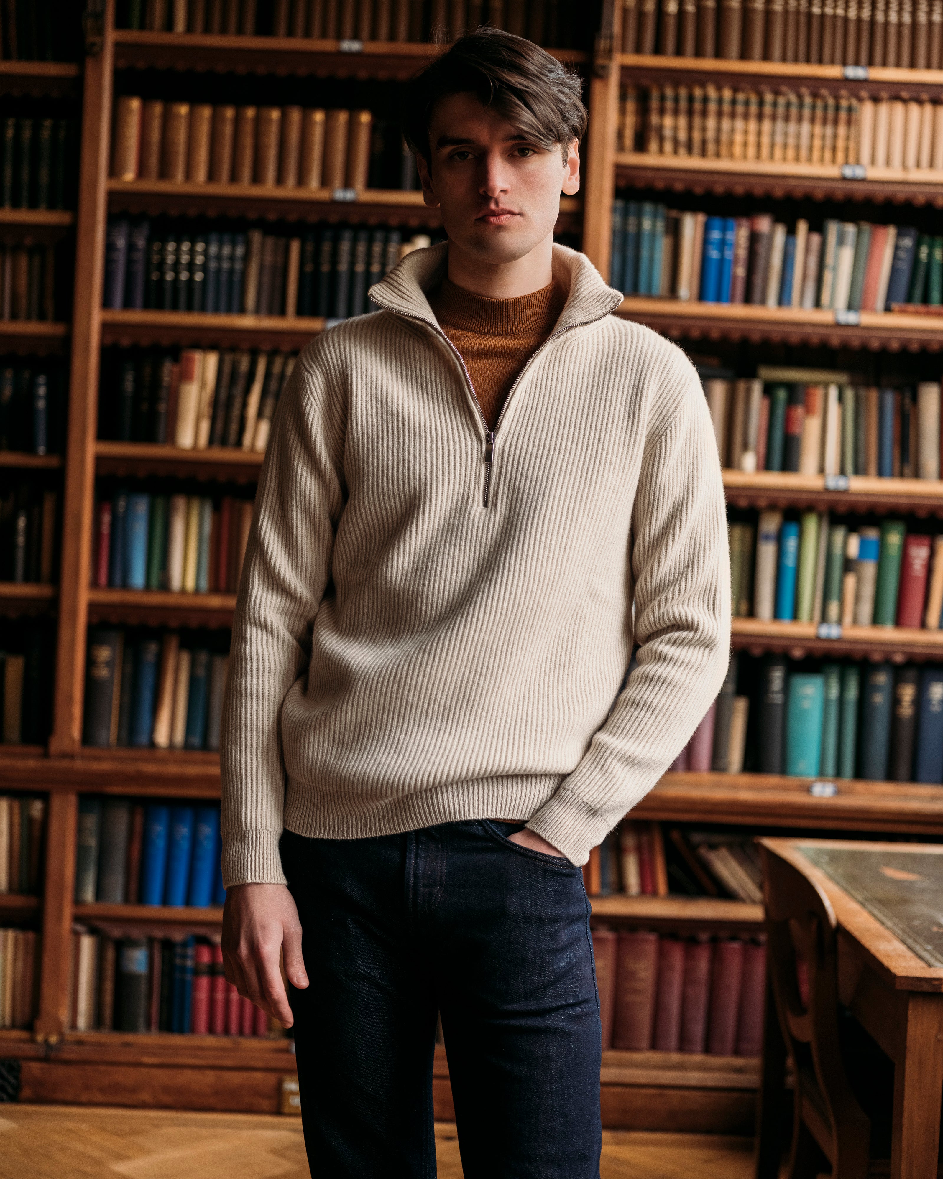 Cashmere alpine half zip sweater in ecru