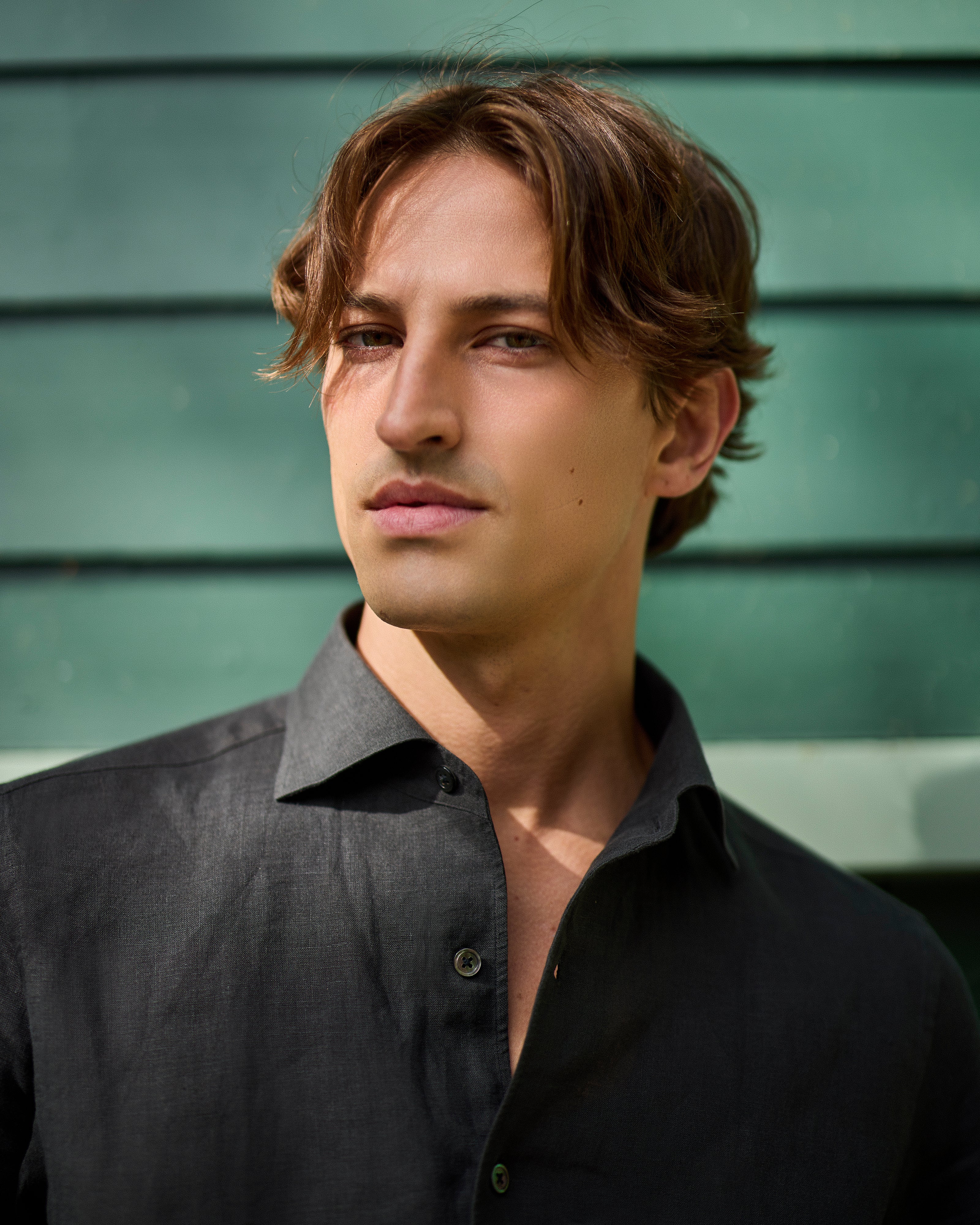 French linen one piece collar riviera shirt in dark olive