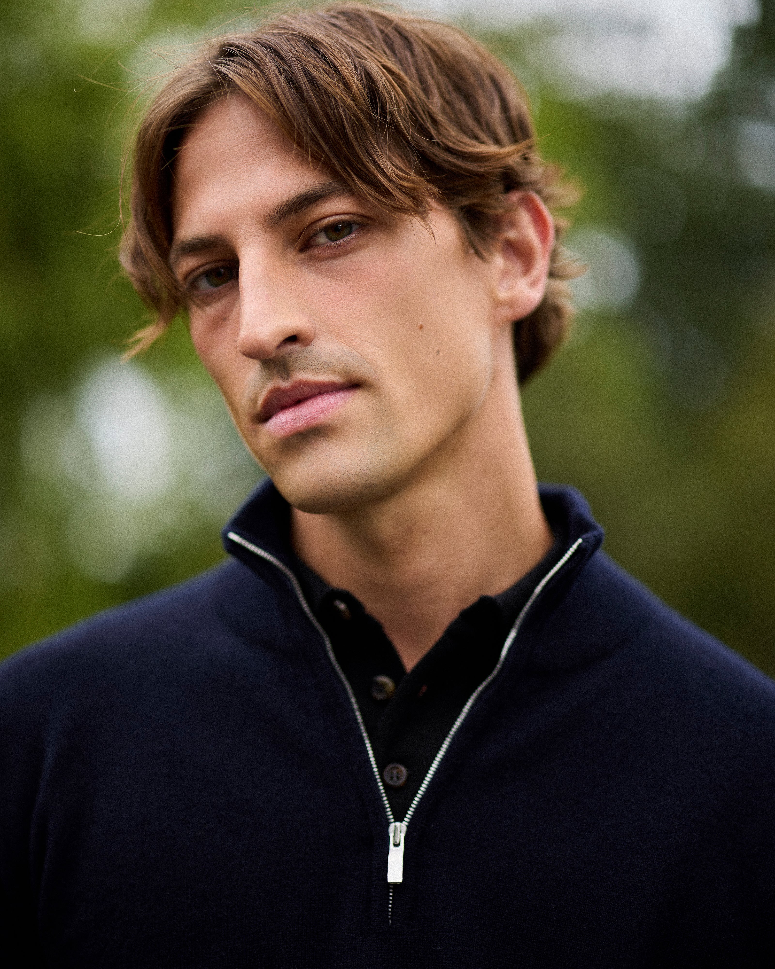 Cashmere driver's half zip sweater in navy