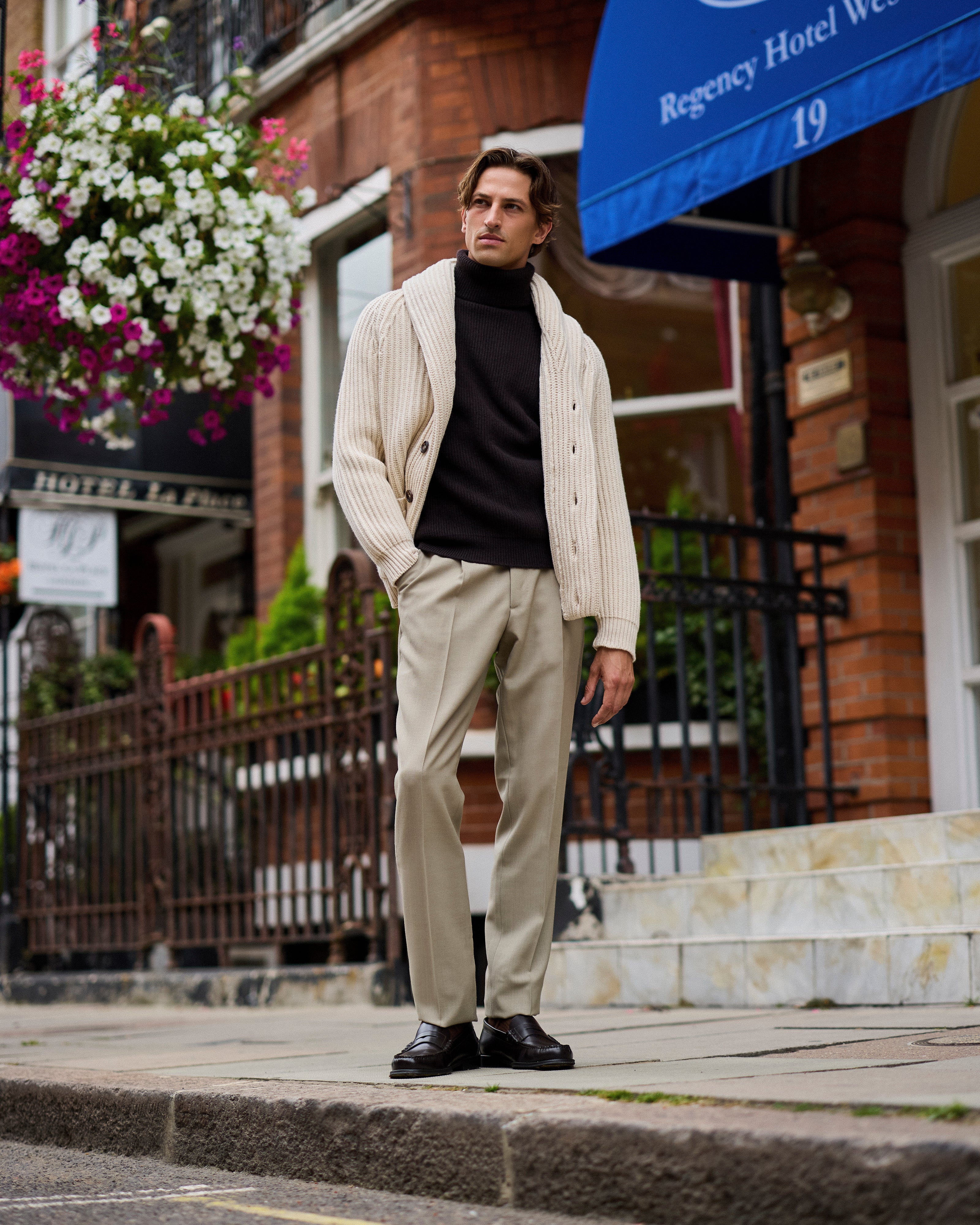 Superfine lambswool shawl collar cardigan in ecru
