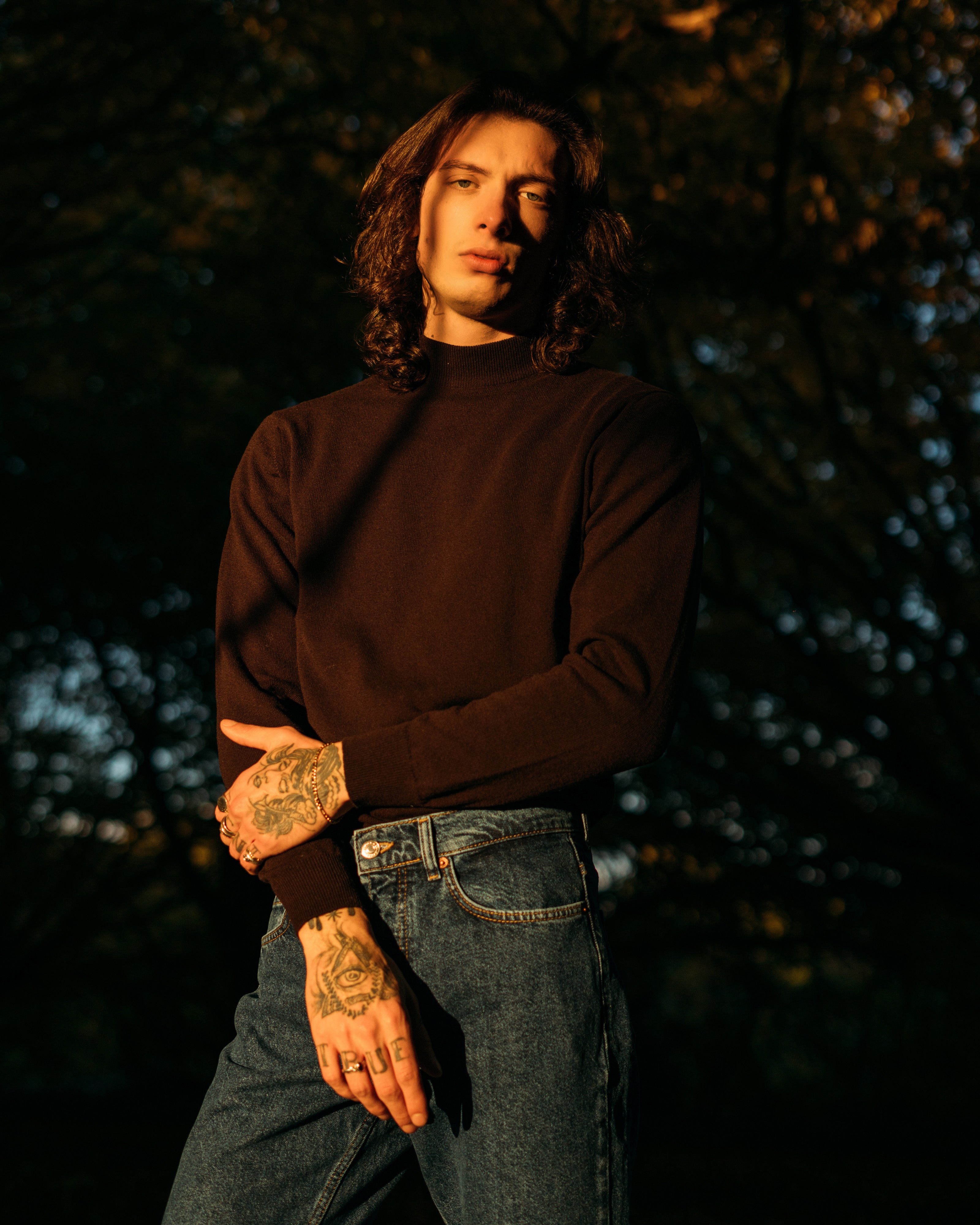 Superfine lambswool mock neck in dark brown