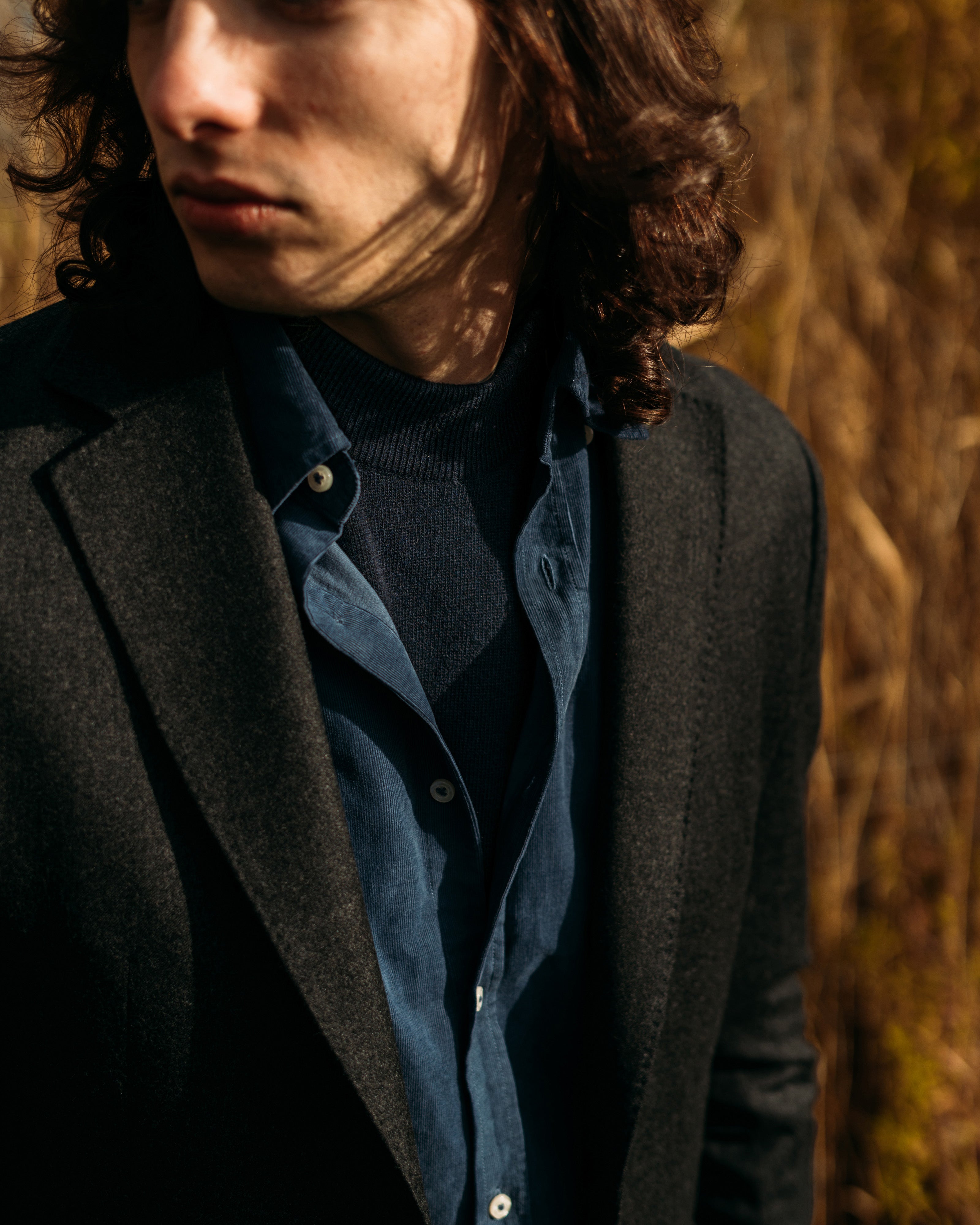 Superfine lambswool mock neck in navy