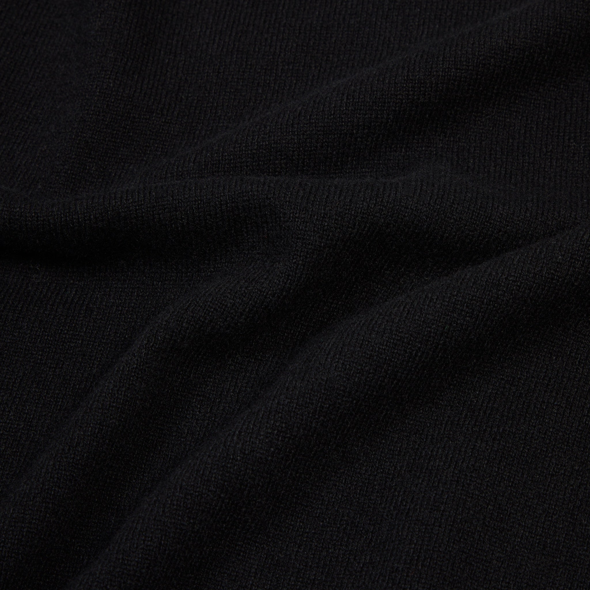 Cashmere polo shirt in black