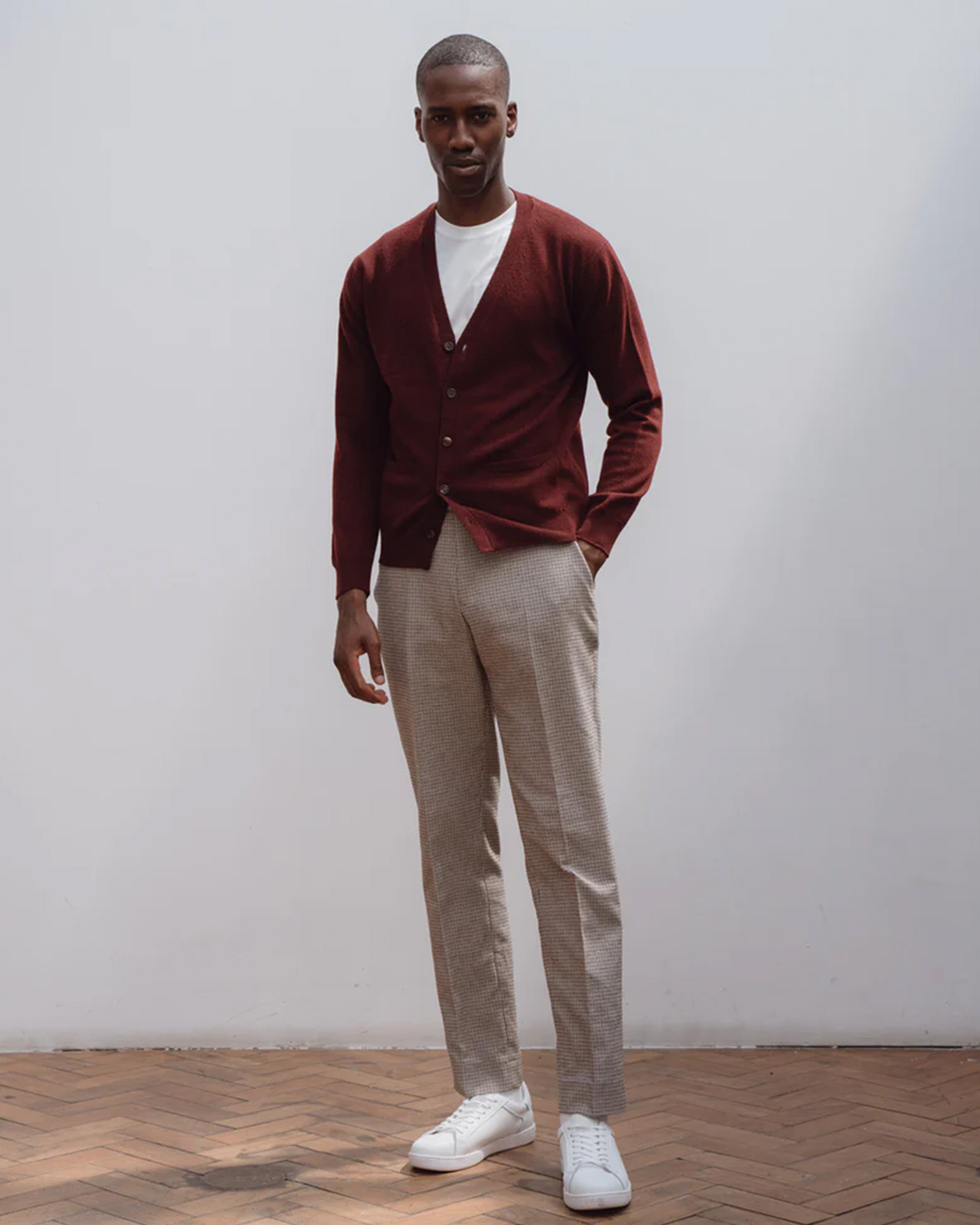 Superfine lambswool tennis cardigan in burgundy