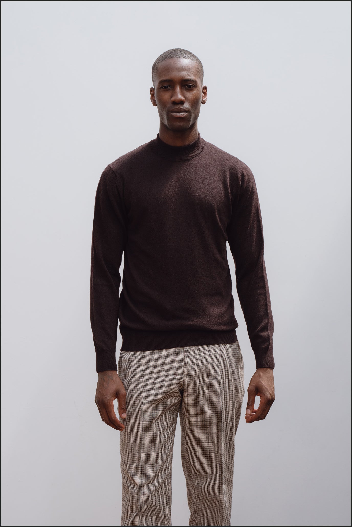 Superfine lambswool mock neck in dark brown - Colhay's