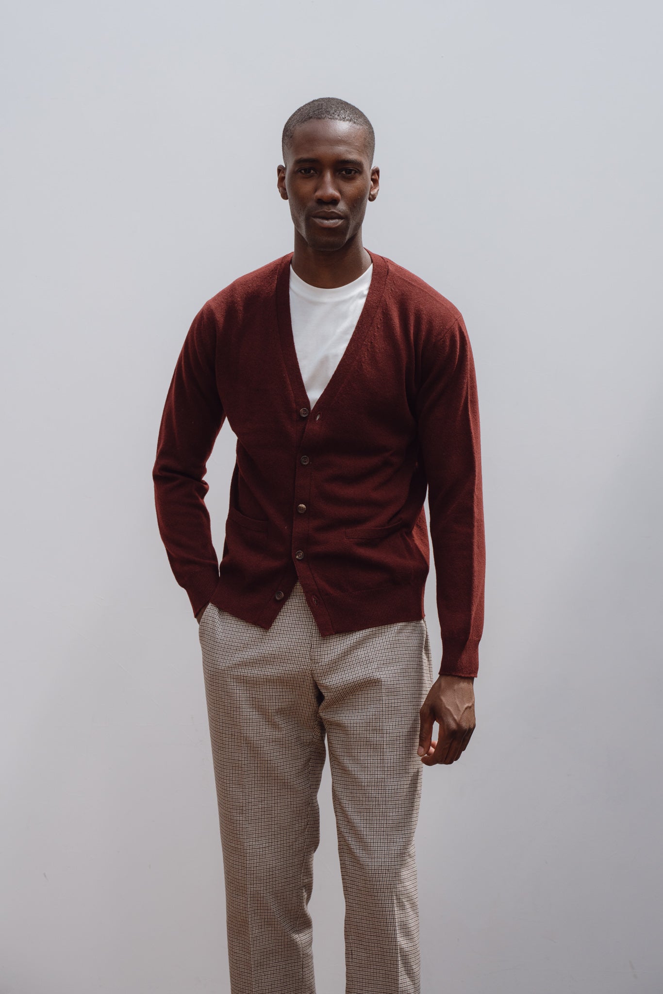 Superfine lambswool tennis cardigan in burgundy - Colhay's