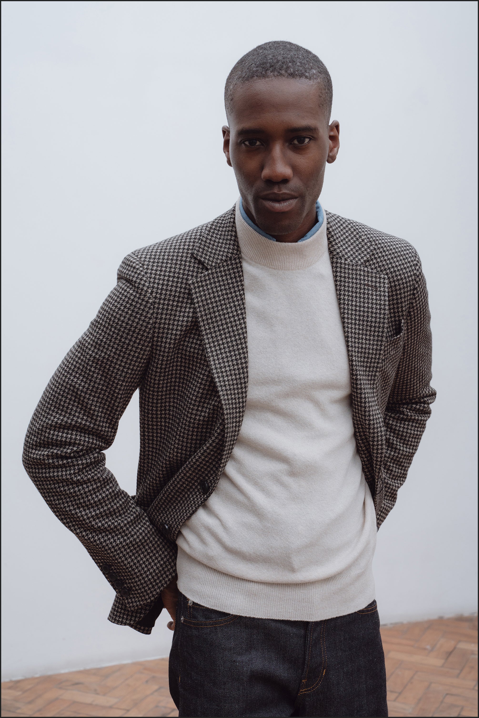 Superfine lambswool mock neck in oatmeal - Colhay's