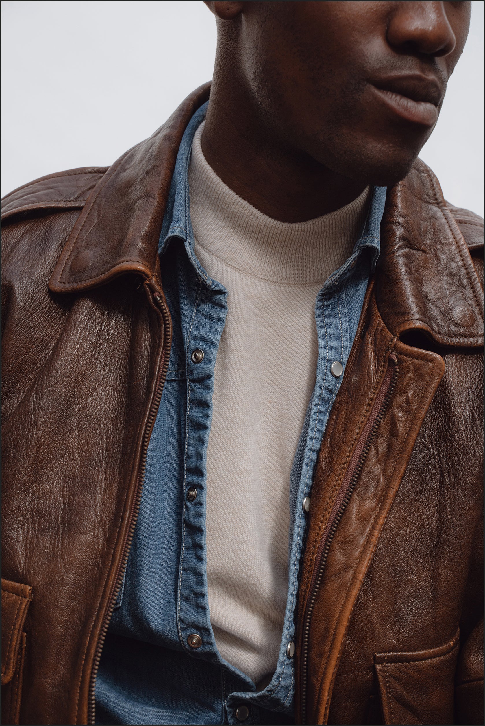 Superfine lambswool mock neck in oatmeal - Colhay's