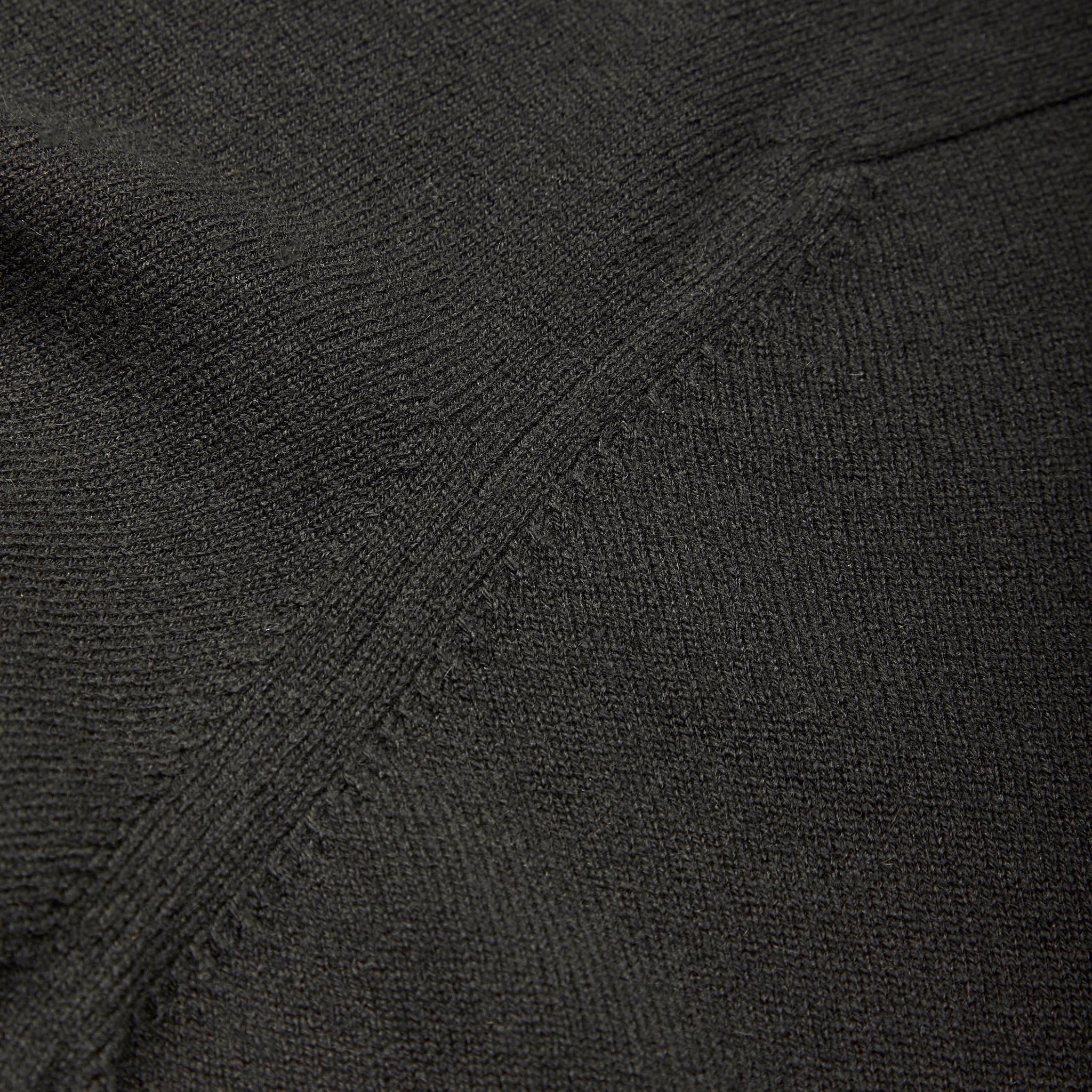Cashmere polo shirt in dark olive