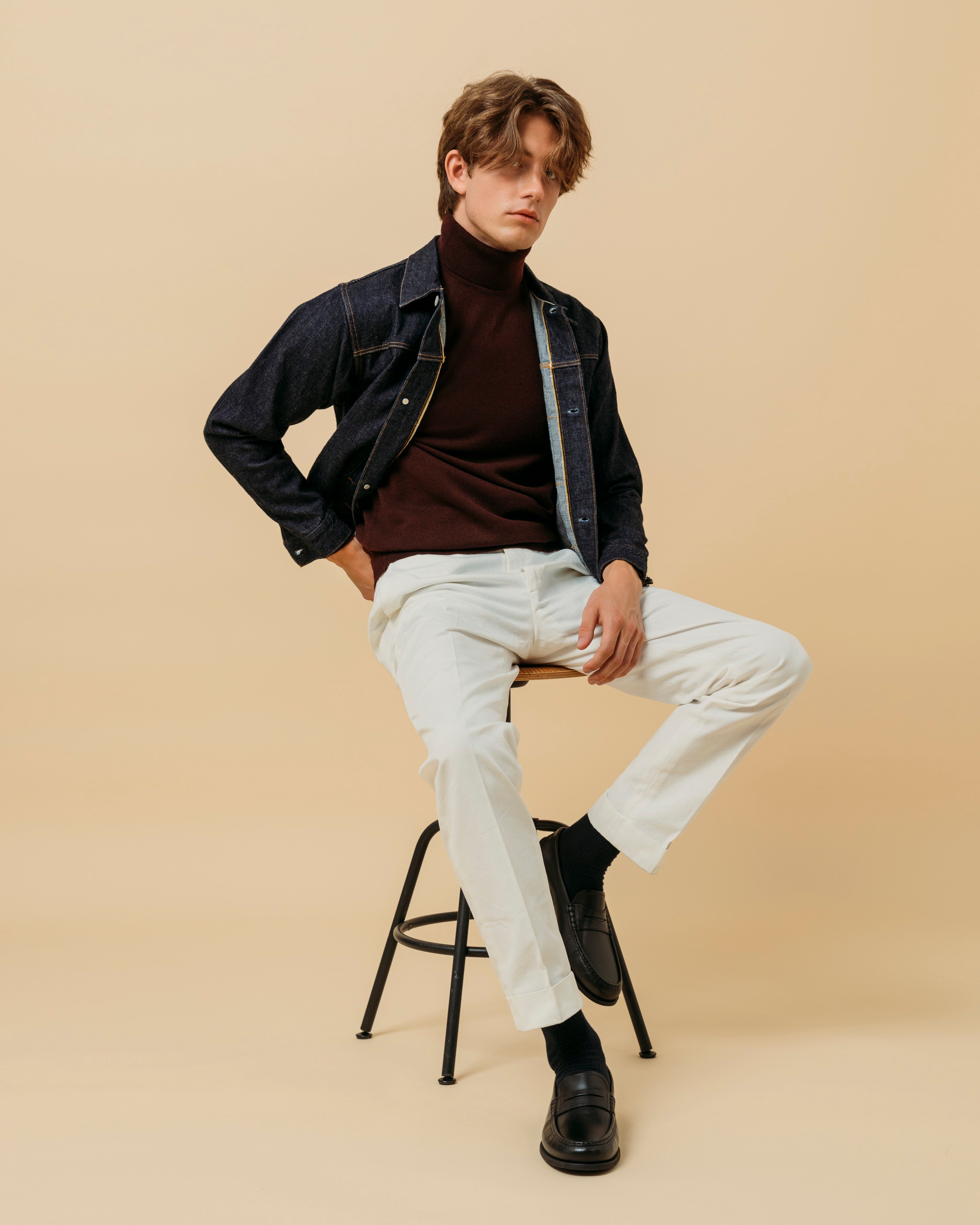 Cashmere Belmondo rollneck in wine