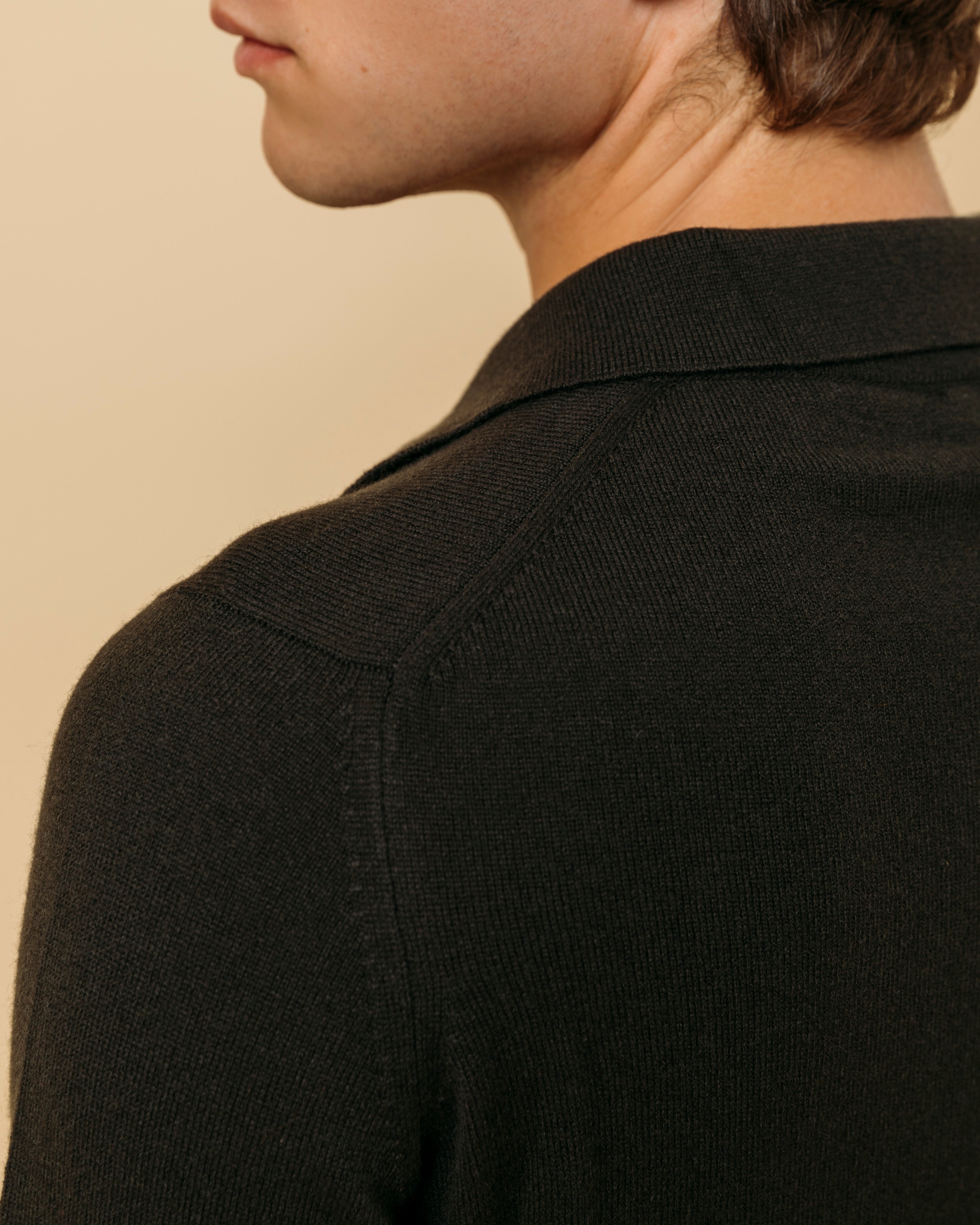 Cashmere polo shirt in dark olive