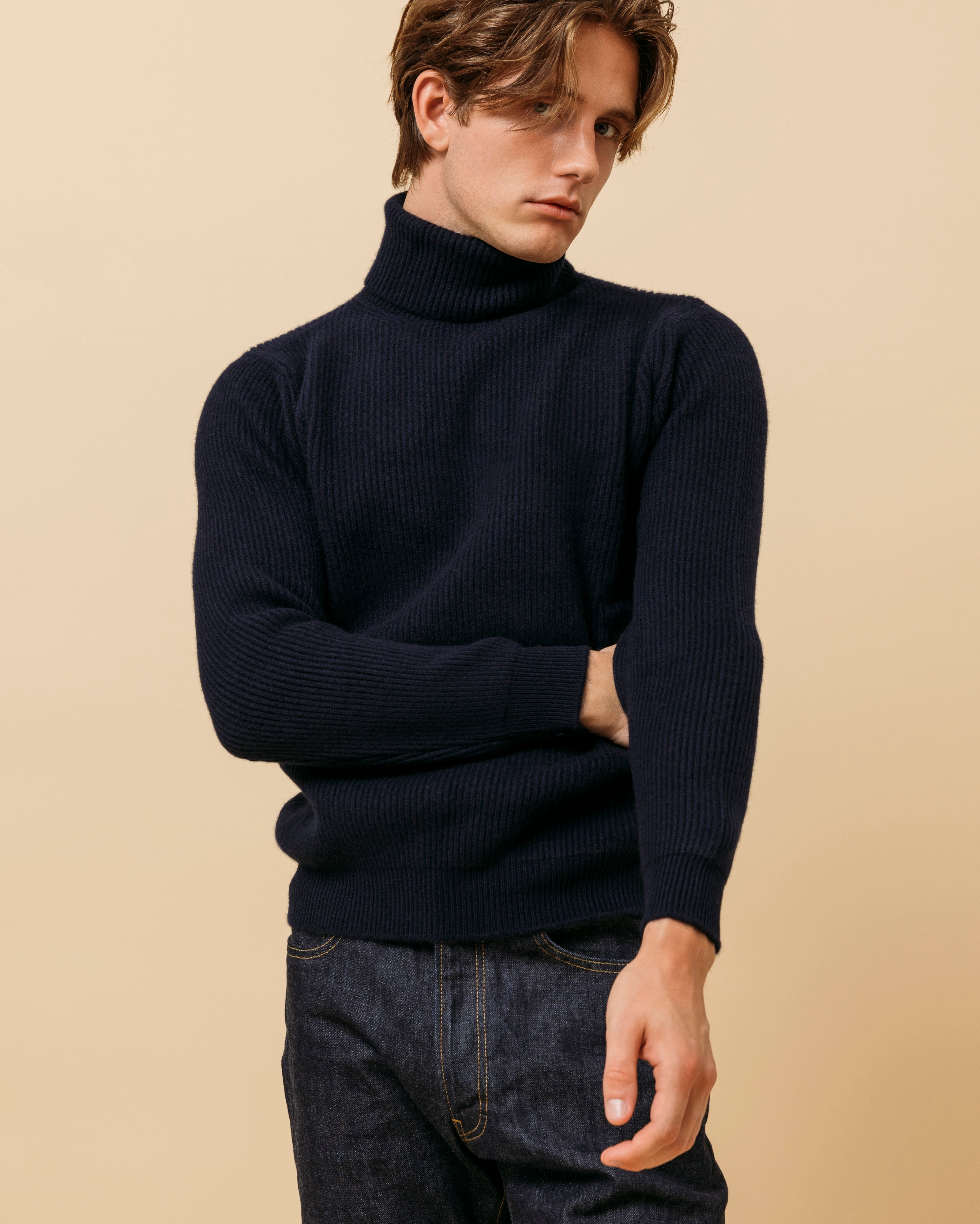 Cashmere ribbed submariner rollneck in navy