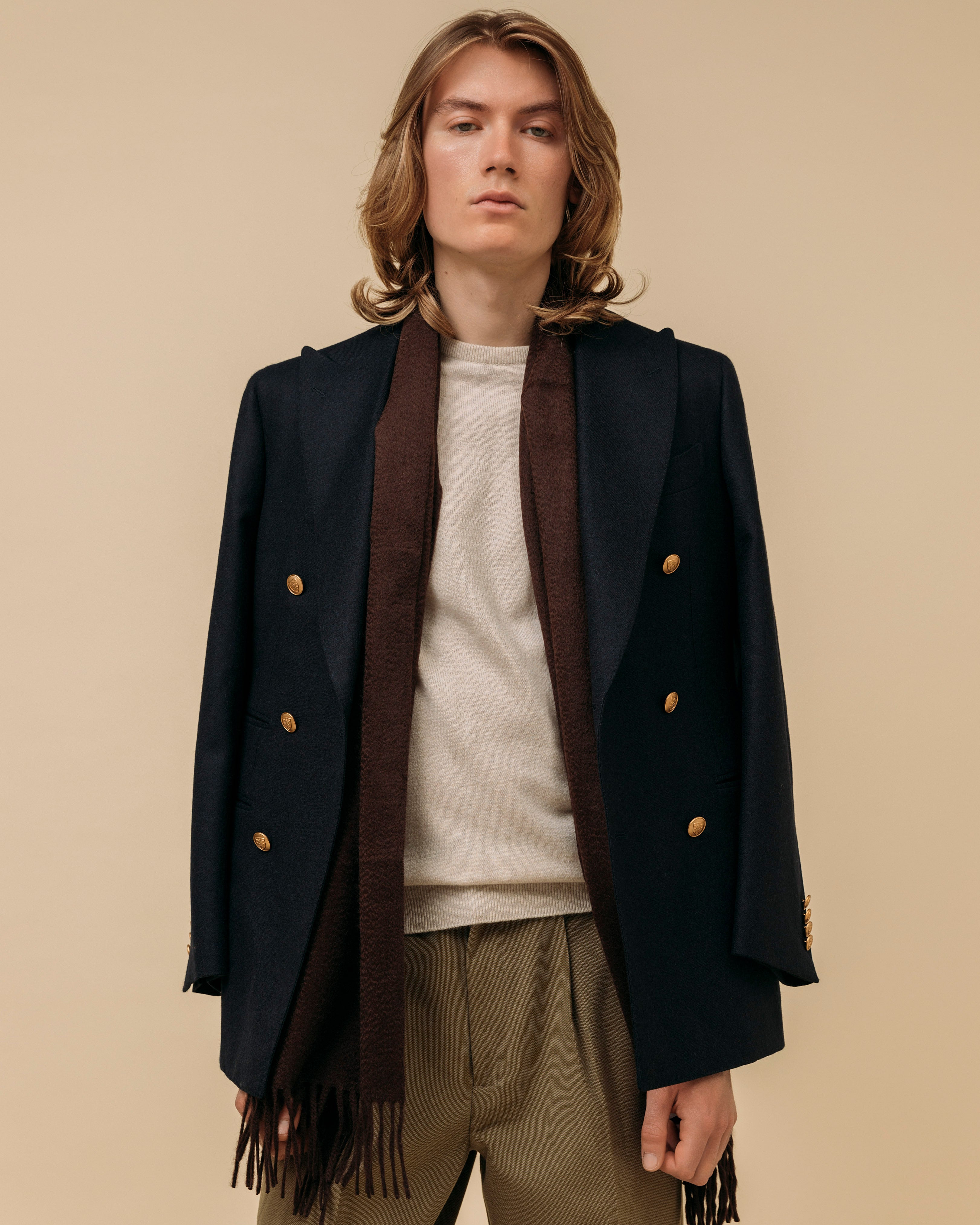 Woven cashmere scarf in espresso brown