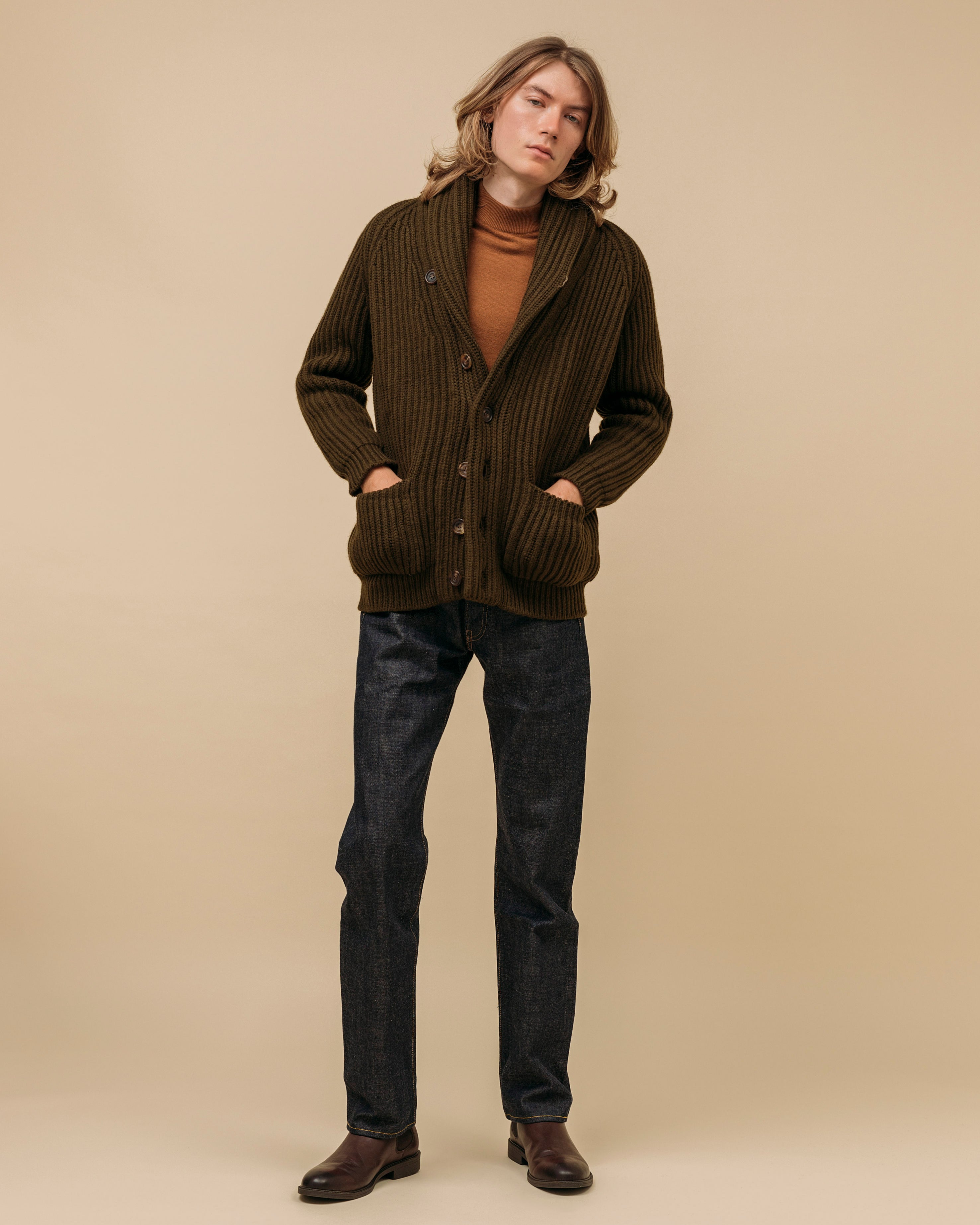 Superfine lambswool shawl collar cardigan in olive