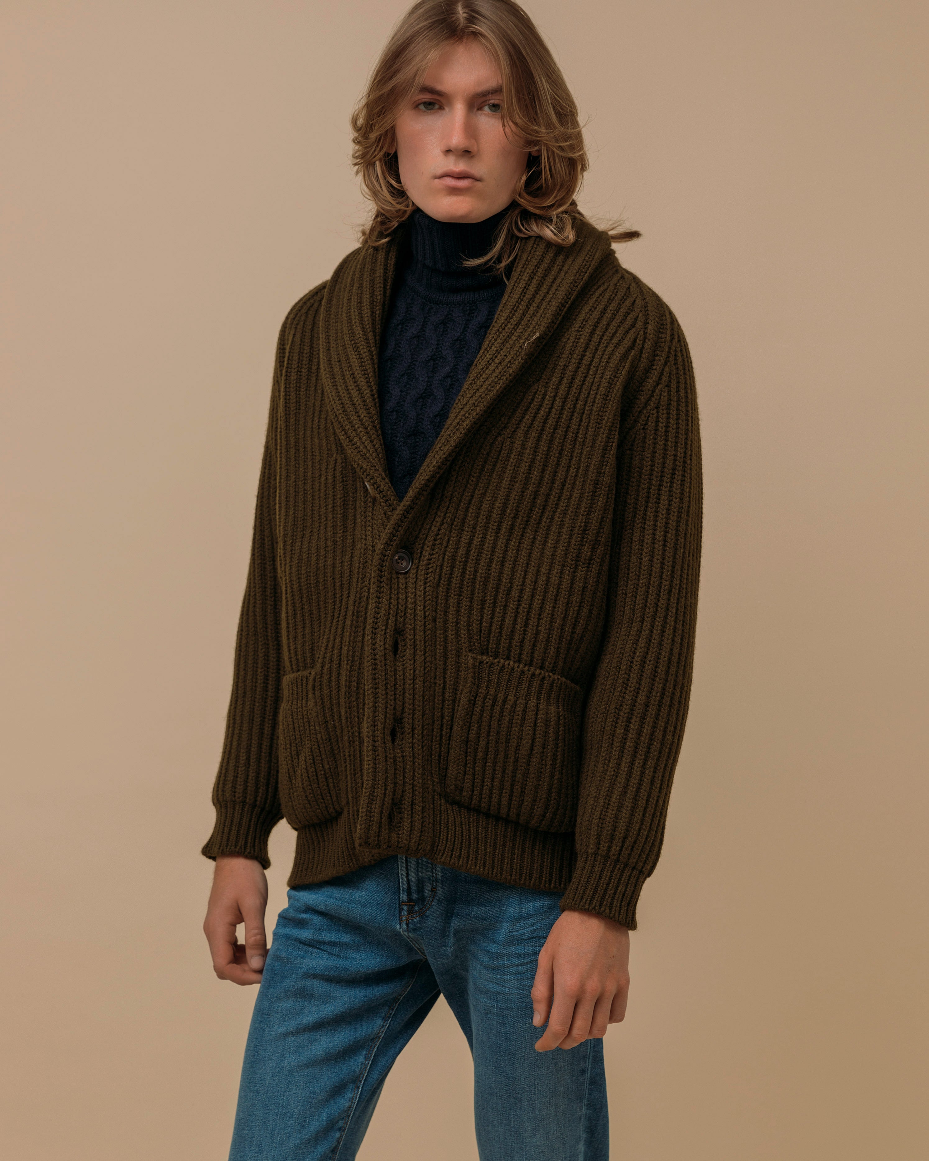 Superfine lambswool shawl collar cardigan in olive