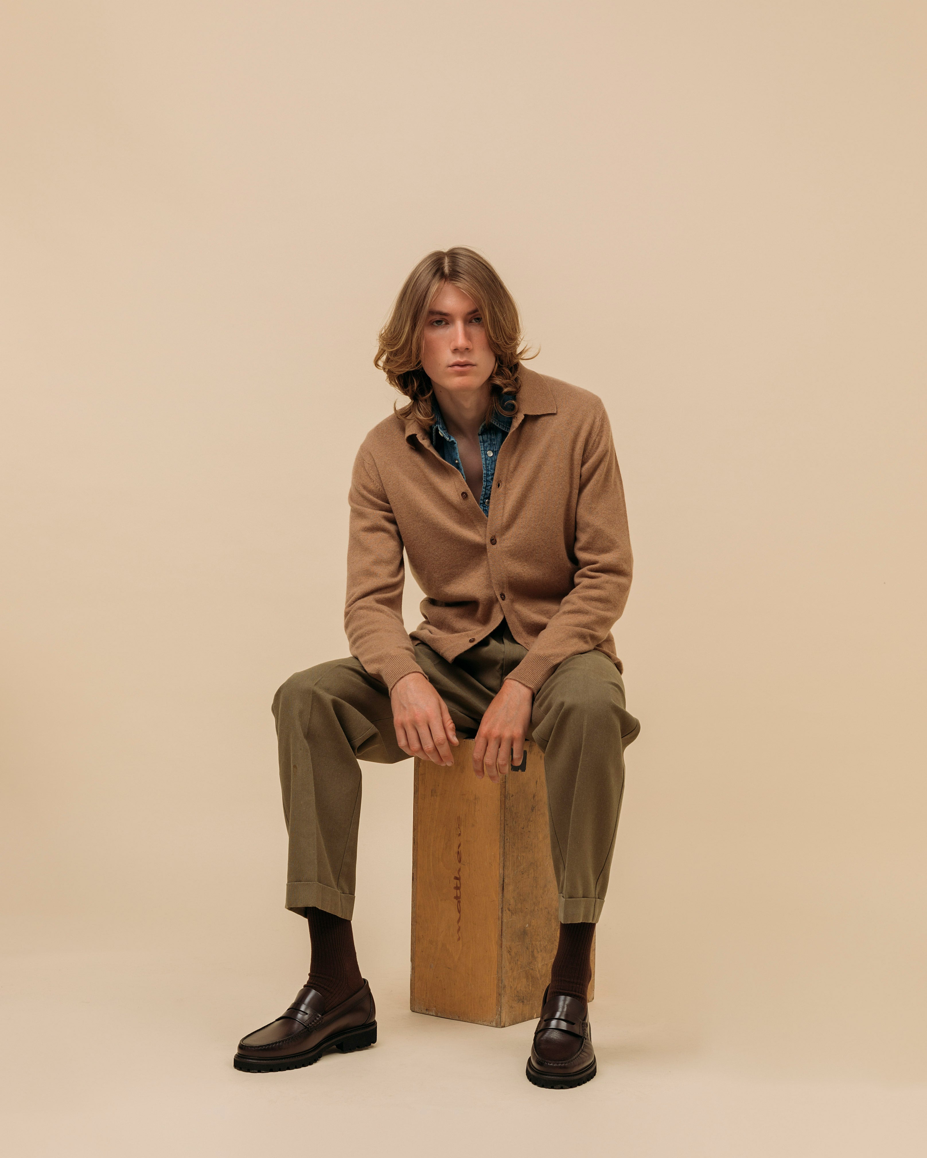Cashmere shirt cardigan in camel