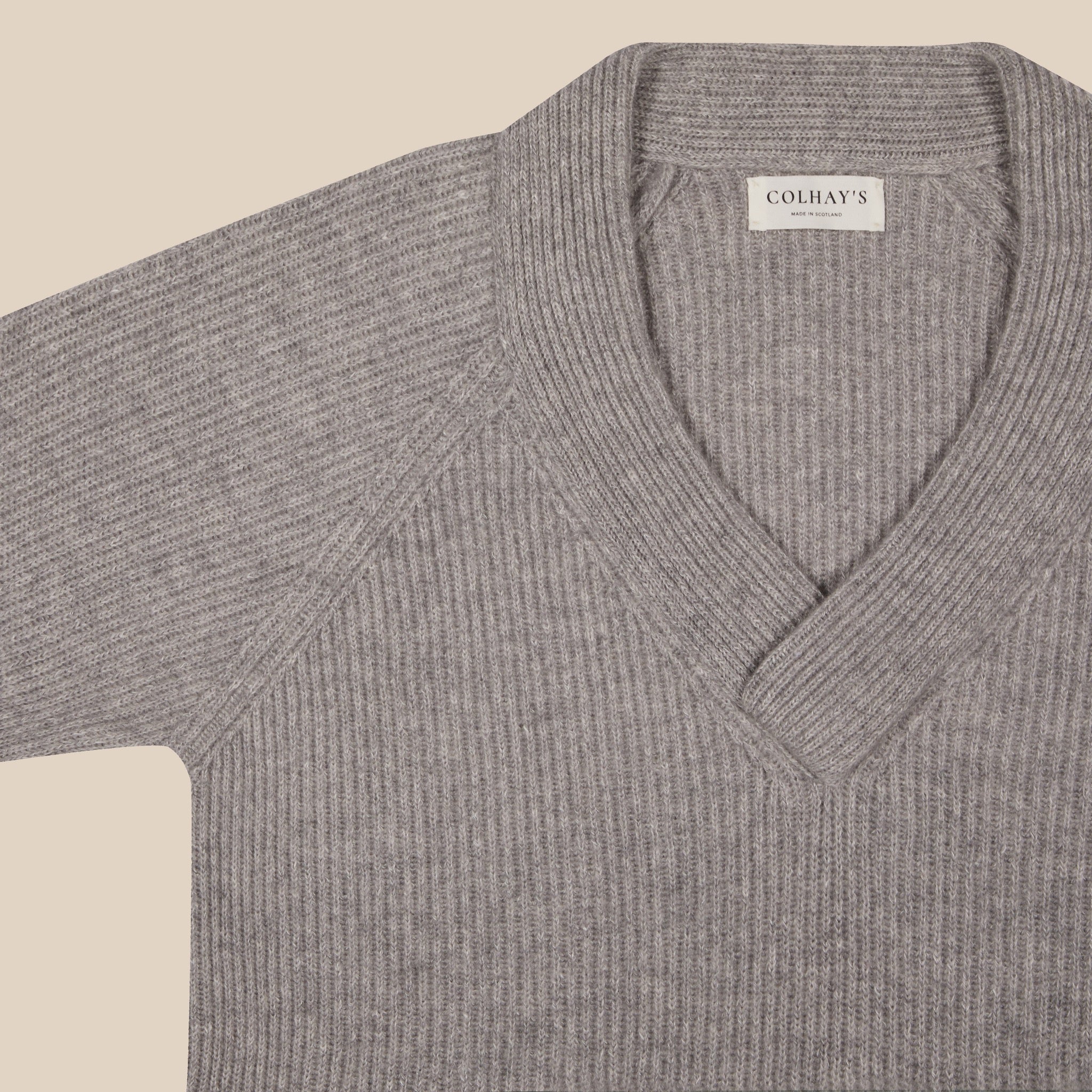 Cashmere linen ivy v neck in light grey