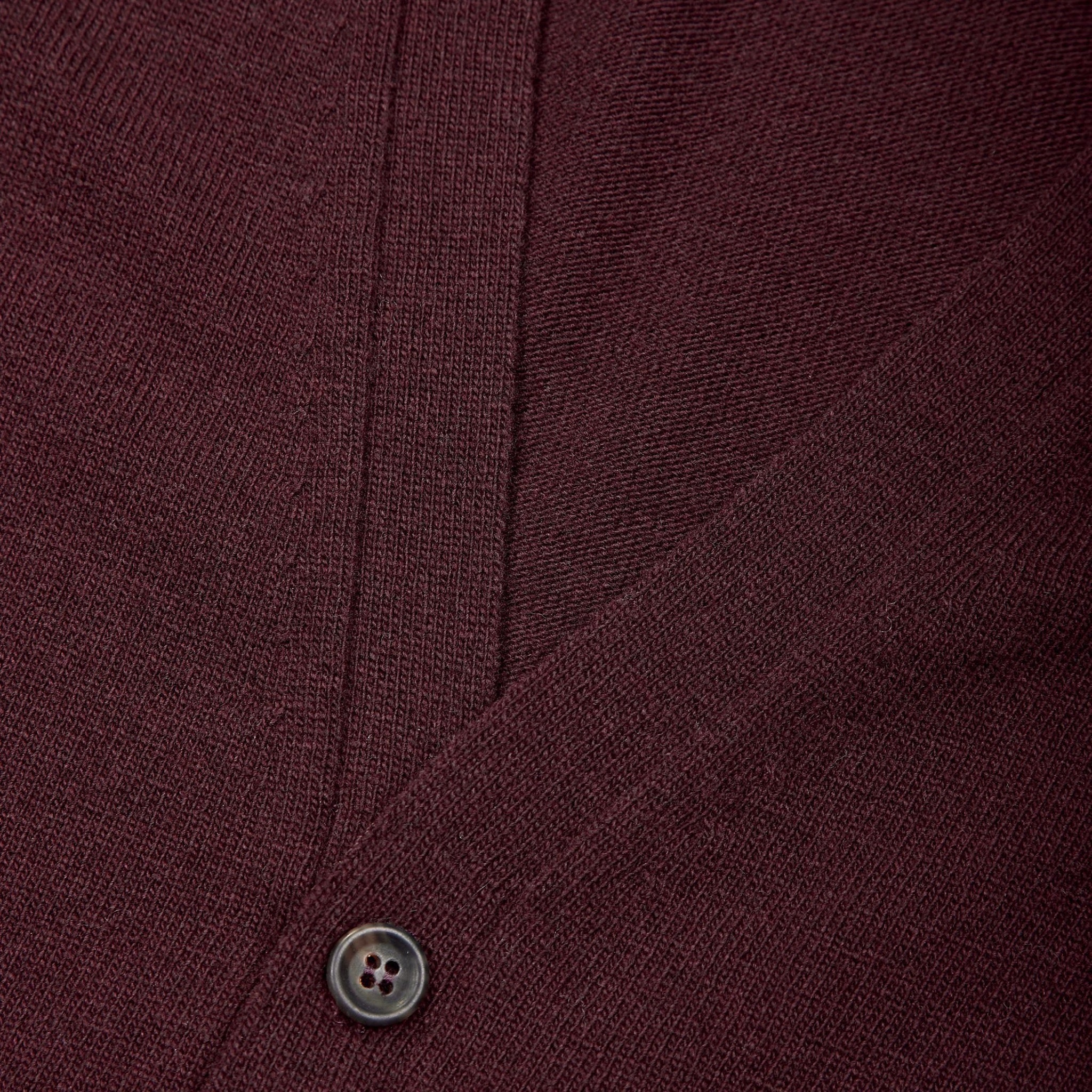 Superfine lambswool tennis cardigan in burgundy - Colhay's