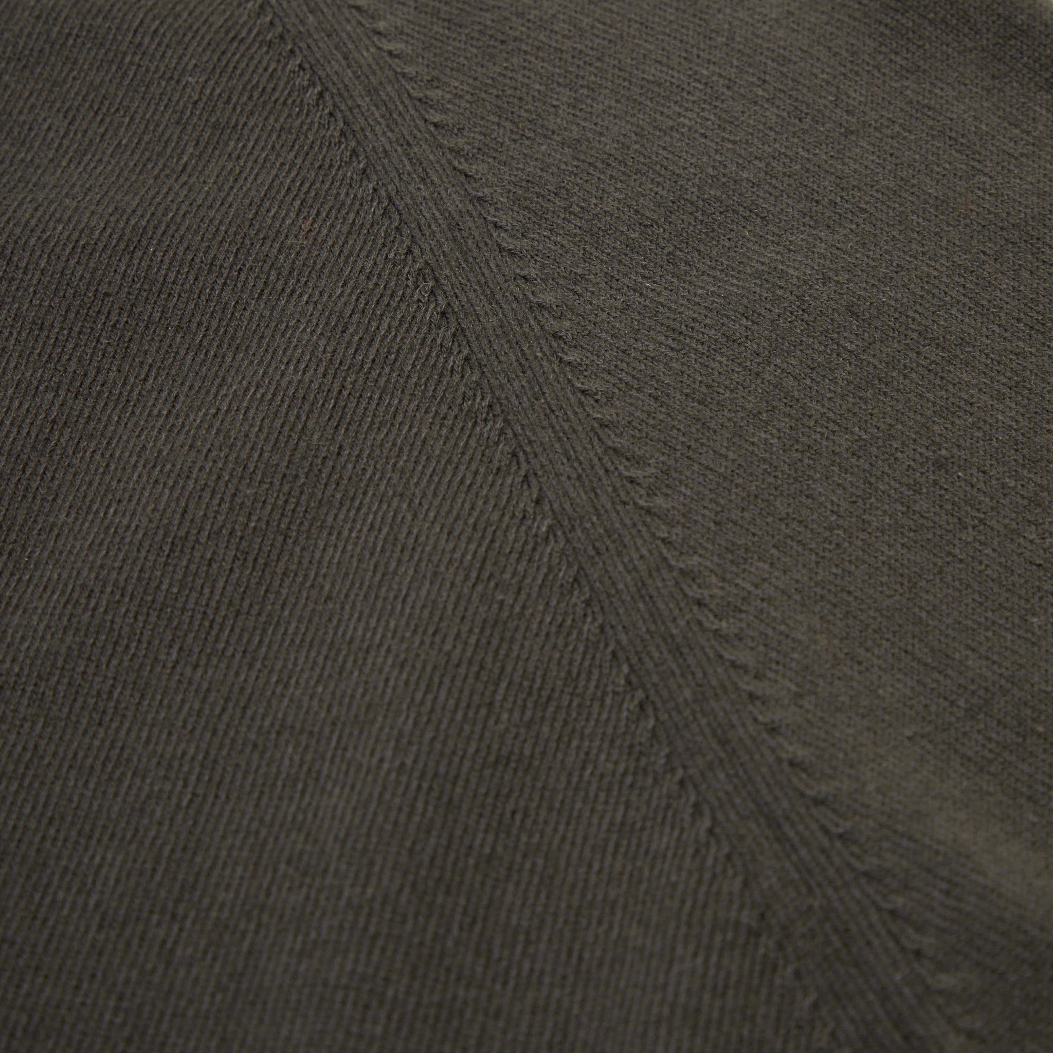 Cashmere cotton collegiate raglan sweatshirt in dark olive