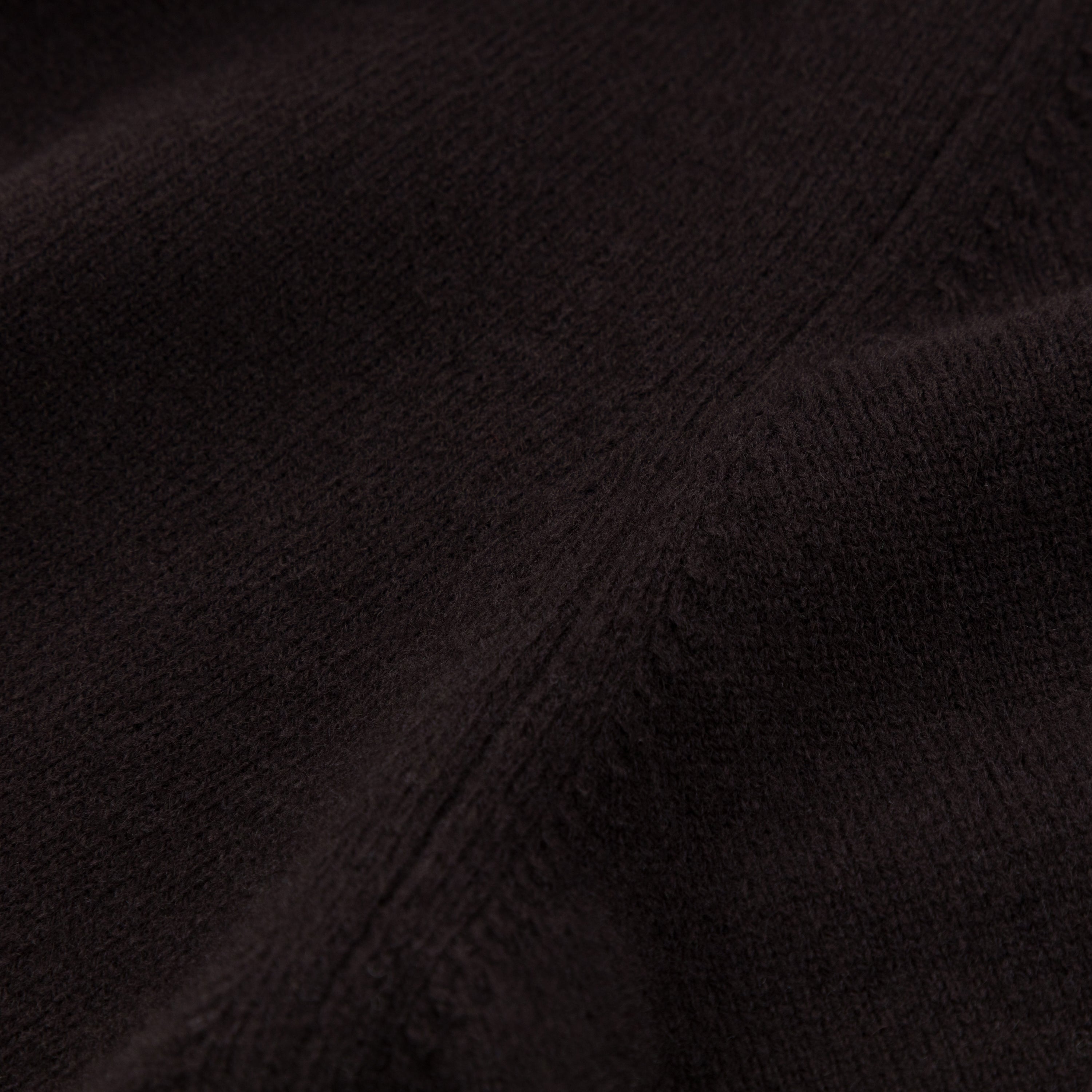 Cashmere crew neck in dark brown